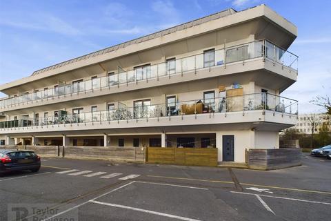 2 bedroom apartment for sale, Three Bridges, Crawley