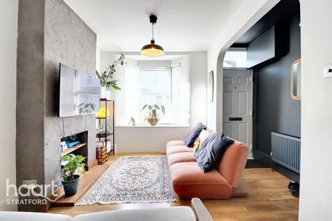 30 Holness Road, London, E15 4EN