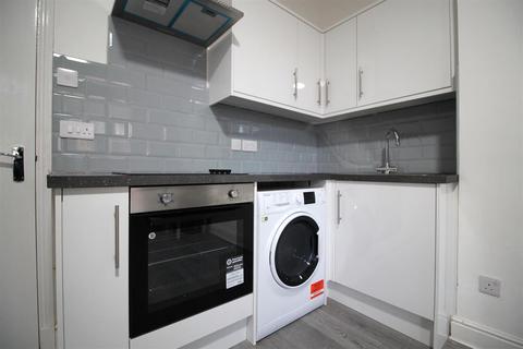 1 bedroom apartment to rent, Evington Road, Off London Road, Leicester