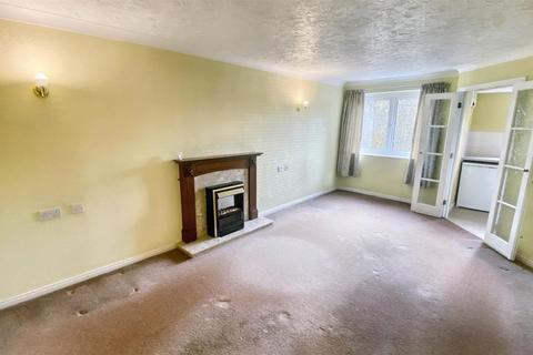 1 bedroom retirement property for sale, Wake Green Road, Birmingham B13