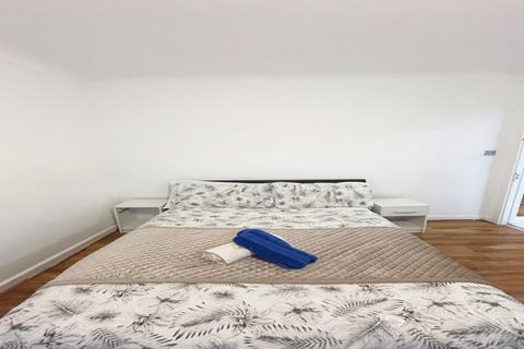 1 bedroom flat for sale, W1H