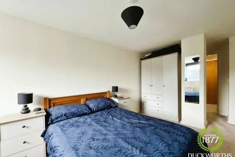 1 bedroom flat for sale, Manchester Road, Burnley, Lancashire, BB11 1ER