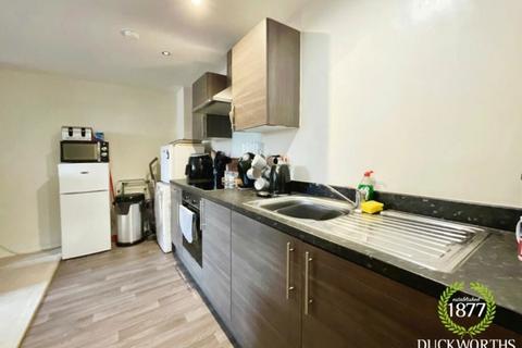 1 bedroom flat for sale, Manchester Road, Burnley, Lancashire, BB11 1ER