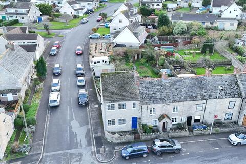 3 bedroom end of terrace house to rent, High Street, Swanage