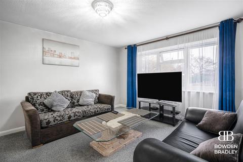 17 Keats Close, Chigwell, IG7 5NU