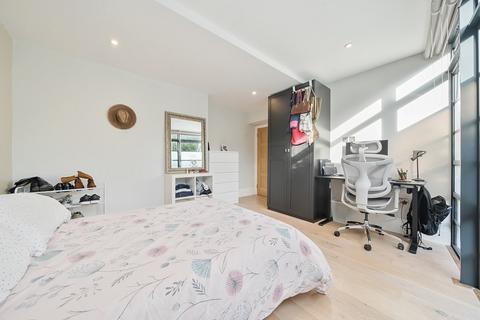 1 bedroom apartment for sale, Romeyn Road, London