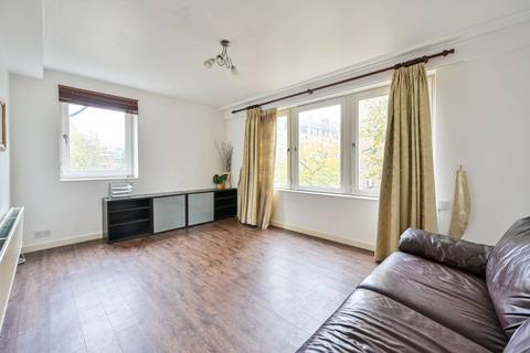 3 bedroom flat to rent, Madron Street, Elephant and Castle, London, SE17