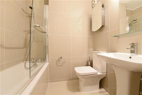 1 bedroom apartment to rent, Cheval Court, Putney, SW15