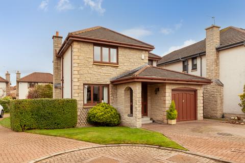 19 Carnbee Park, Edinburgh, EH16 6GE