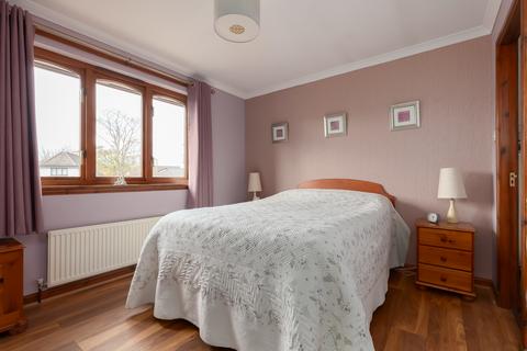19 Carnbee Park, Edinburgh, EH16 6GE