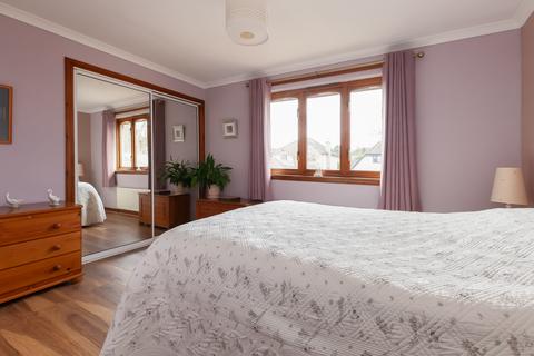19 Carnbee Park, Edinburgh, EH16 6GE