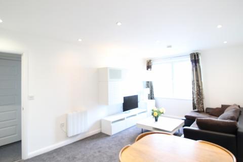 1 bedroom flat to rent, 1A Stoke Road, Slough SL2