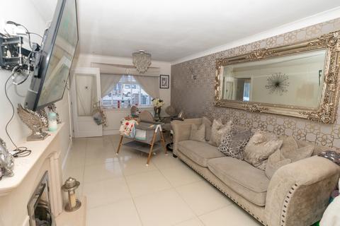 4 bedroom end of terrace house for sale, Simons Croft, Bootle L30