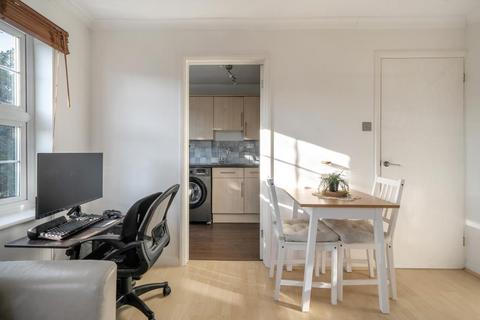 1 bedroom flat for sale, High Wycombe,  Buckinghamshire,  HP11