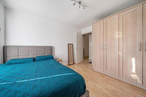 1 bedroom flat for sale, High Wycombe,  Buckinghamshire,  HP11