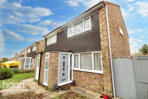 65 Sandpiper Close, Shoeburyness, Southend-on-sea, SS3 9YL