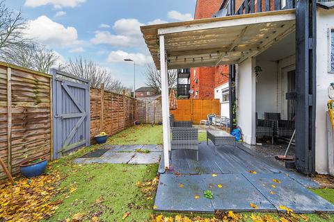 177 Maple Road, Hayes, UB4 9NG