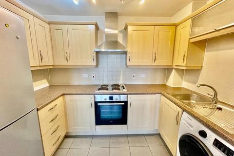 2 bedroom apartment for sale, Aylward Drive, Stevenage