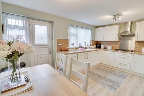 3 bedroom semi-detached house for sale, Broad Lane, Leeds, West Yorkshire, LS13