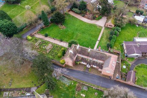 5 bedroom detached house for sale, Church Lane, Barton-In-Fabis, Nottingham