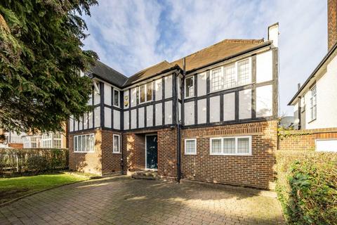 4 bedroom house for sale, Corringway, London W5