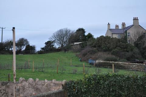 2 bedroom semi-detached house to rent, Maes Y Mynydd, Holyhead