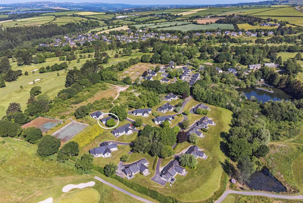 Cottage 9 aerial.jpg