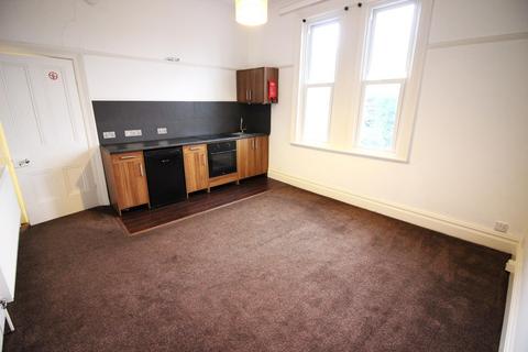 1 bedroom flat to rent, Chambres Road, Southport, PR8