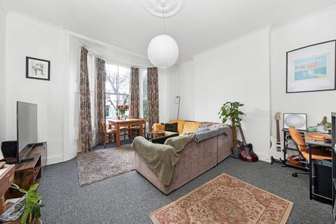 1 bedroom ground floor flat for sale, Gautrey Road, Peckham, SE15