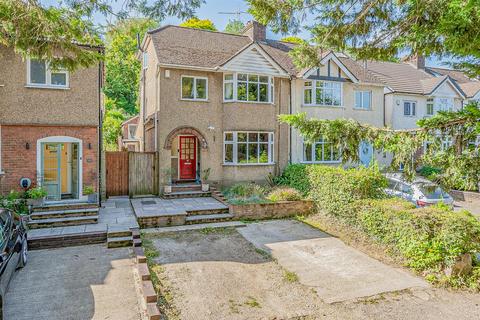 14 Roughdown Avenue, Hemel Hempstead, HP3 9BH