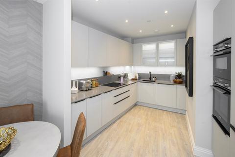 2 bedroom apartment for sale, Nicholson House, Tonbridge TN11