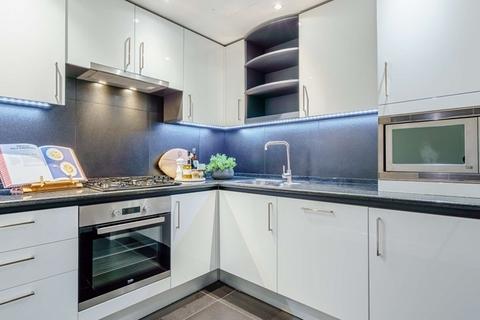 1 bedroom property to rent, Westferry Circus, London E14