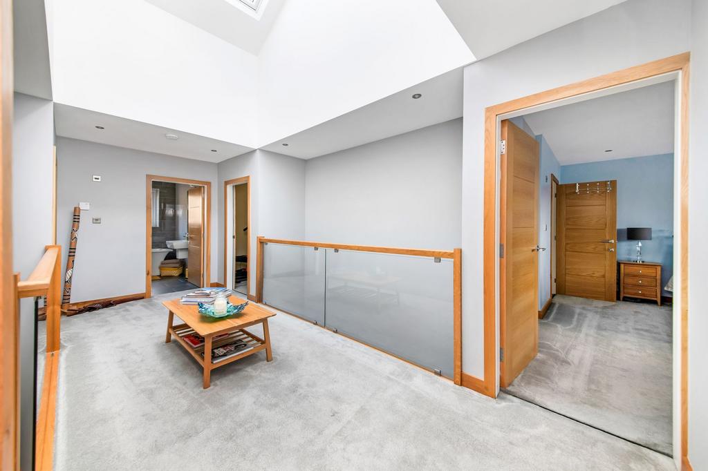 Top floor landing