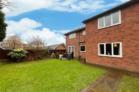 16 Allesley Close, Westhoughton, Bolton, BL5 3DW