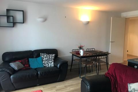 2 bedroom flat to rent, Wellington Street, Leeds, West Yorkshire, UK, LS1