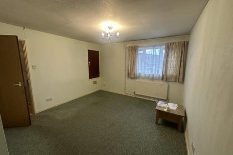 1 bedroom maisonette to rent, Sellwood Drive, EN5