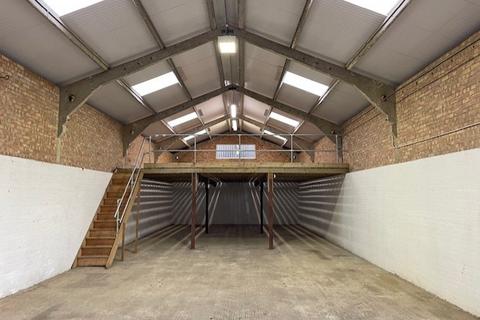 Storage to rent, Bishop's Stortford