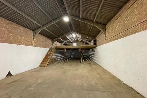 Storage to rent, Bishop's Stortford