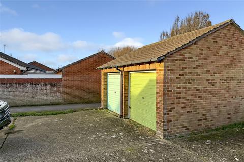 2 bedroom bungalow for sale, Admirals Walk, Littlehampton, West Sussex