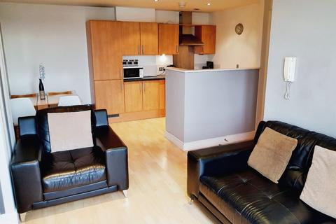 2 bedroom flat to rent, Leeds, UK, LS10