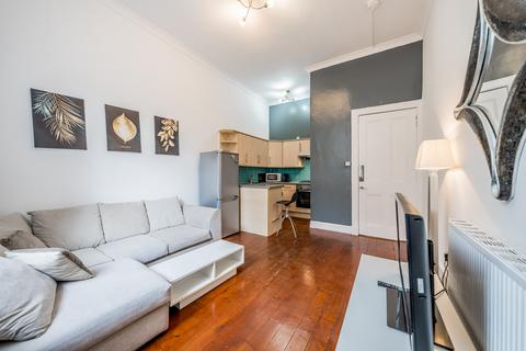 1 bedroom flat for sale, Deanston Drive, Flat 0/1, Shawlands, Glasgow, G41 3AD