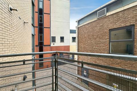 1 bedroom flat to rent, Bowman Lane, Leeds, West Yorkshire, LS10