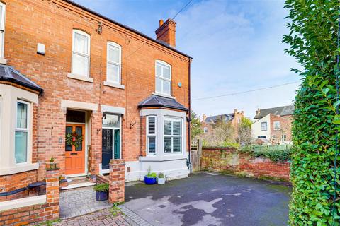 4 bedroom semi-detached house for sale, Melton Grove, West Bridgford NG2