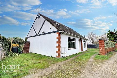 4 bedroom detached bungalow for sale, Enmore Road, Southall