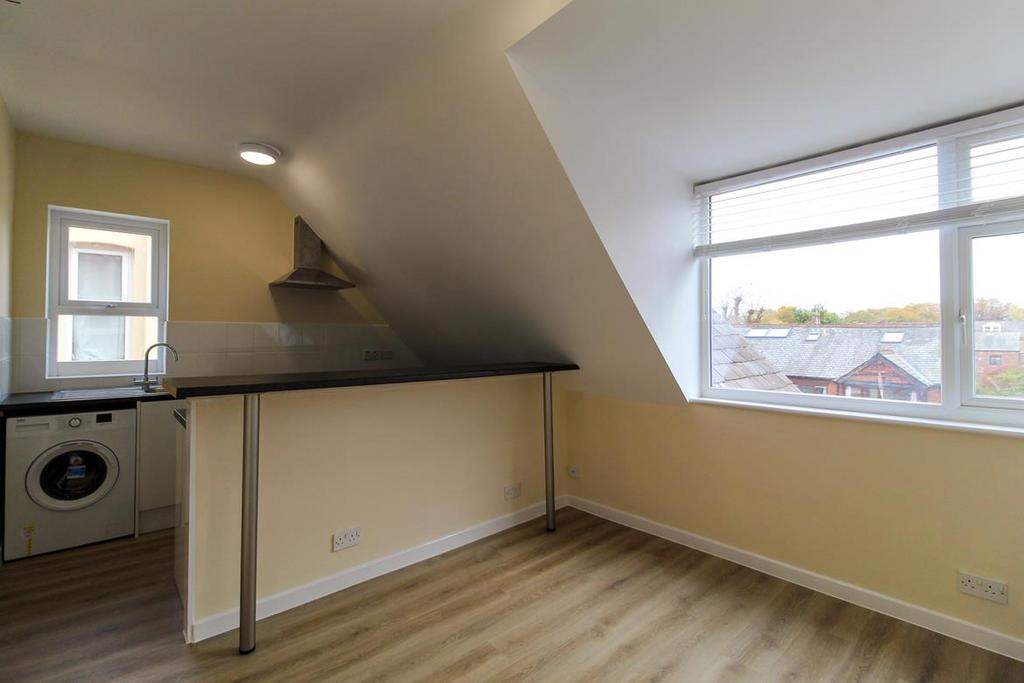 Lounge Kitchen