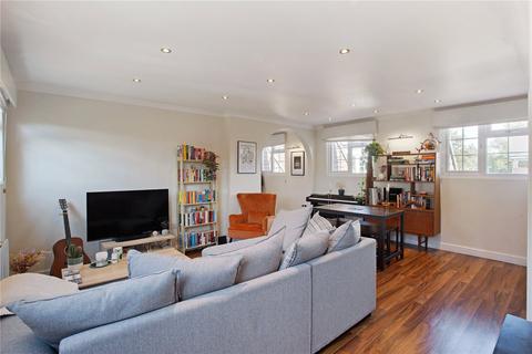 2 bedroom apartment for sale, Grove Road, Beaconsfield, Buckinghamshire, HP9