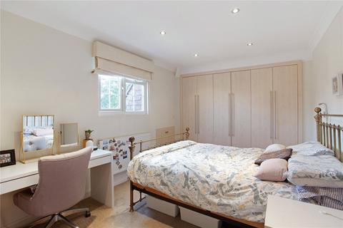 2 bedroom apartment for sale, Grove Road, Beaconsfield, Buckinghamshire, HP9