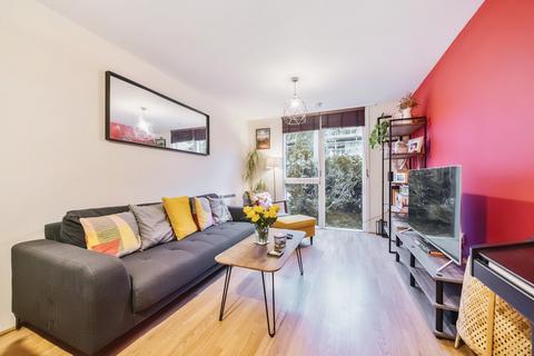 2 bedroom apartment for sale, Judd Apartments, Great Amwell Lane, London, N8