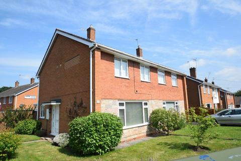 3 bedroom semi-detached house to rent, Wallshead Way