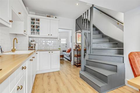 2 bedroom house for sale, Cowick Road, Tooting, SW17